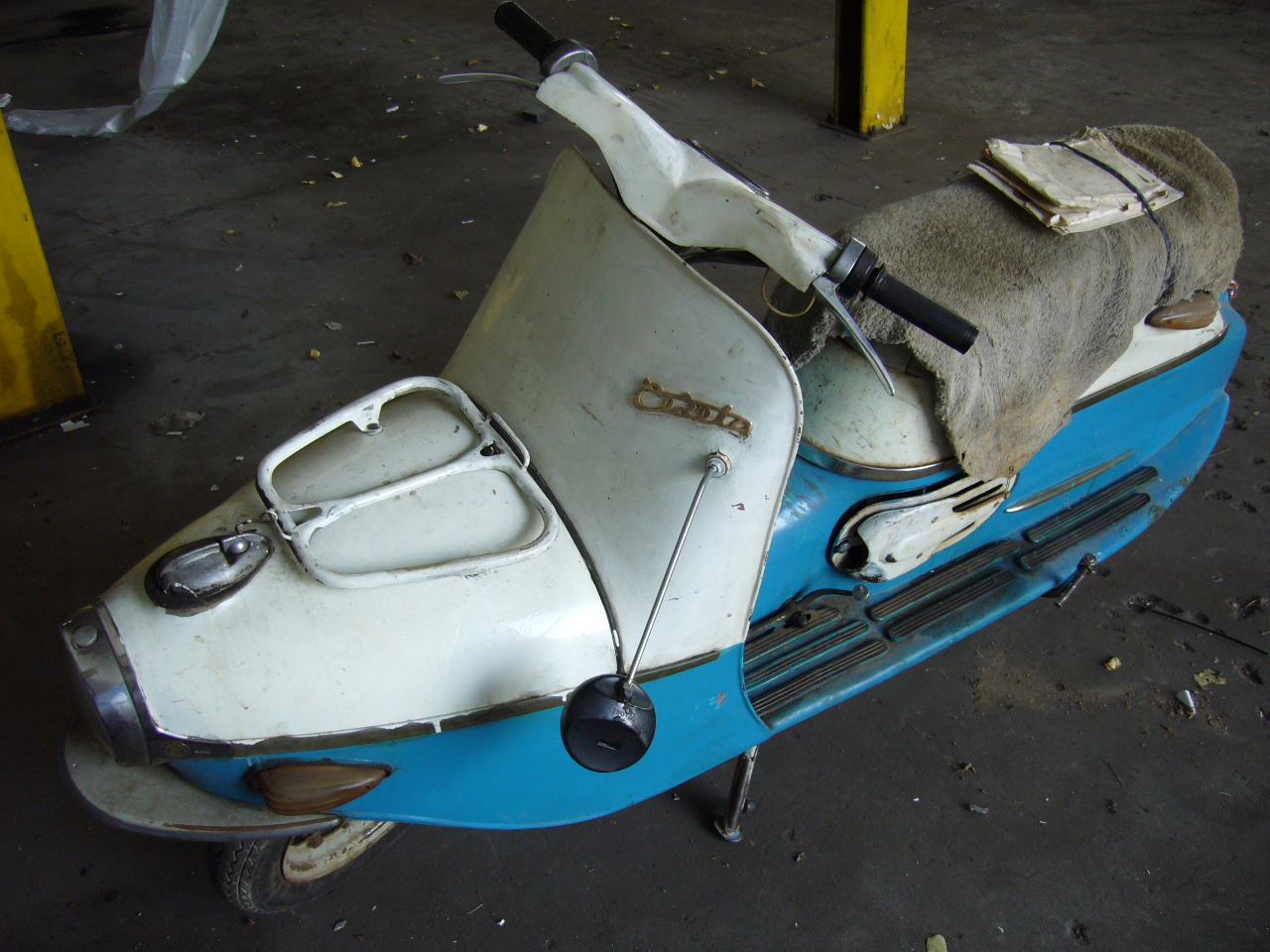 Restauration Restaurierung scooter roller cezeta 501 lackierung