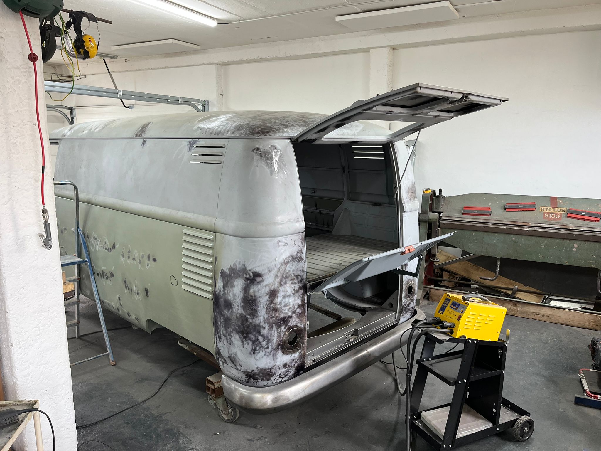 restauration restaurierung volkswagen vw t1 heckklappe