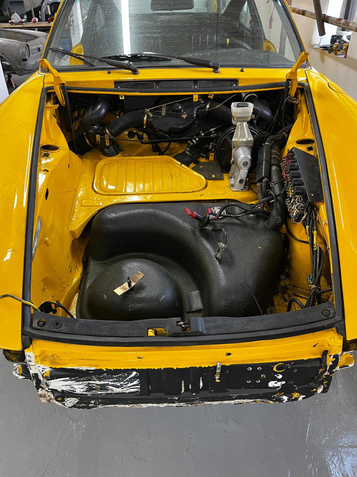 restauration restaurierung porsche 911 turbo g karosserie kofferraum