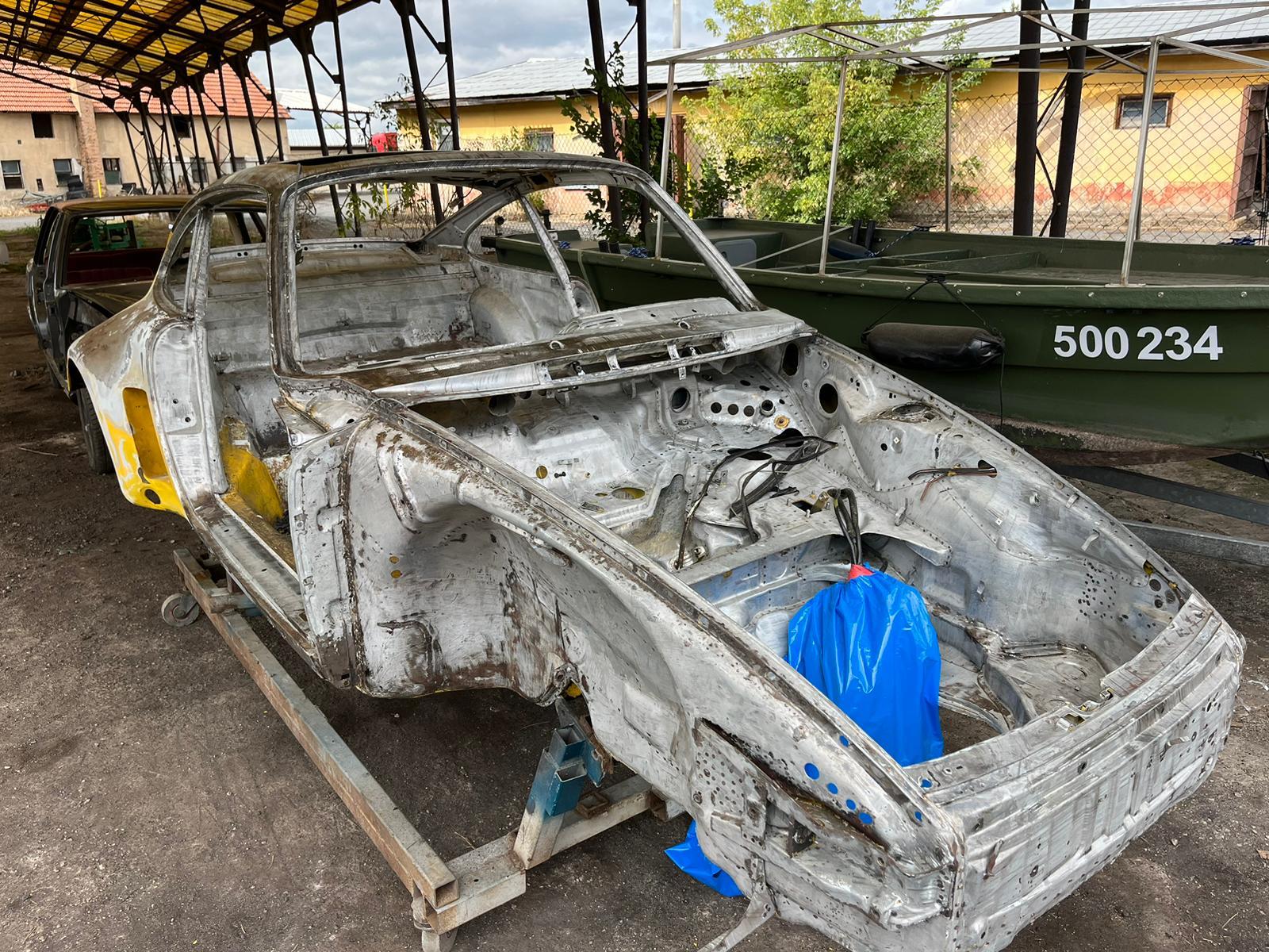 restauration restaurierung porsche 911 turbo g karosserie entlackt